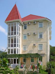 Мини-отель "Кипарис" (Одно и двух комнатные номера на 2-3-4 чел.) | Деревянный двухэтажный сруб на 4 номера