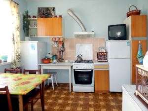 Фотография 7 из 9 - Комфортная комната на двоих в тихом районе Феодосии
