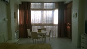 Фотография 8 из 8 - Квартира в Севастополе
