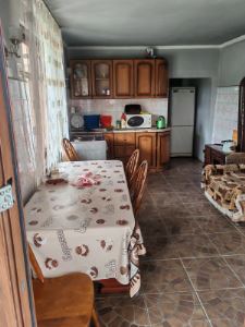 Фотография 6 из 8 - СДАМ ОТДЕЛЬНЫЙ  ДОМ. ПОД КЛЮЧ. ПИЦУНДА (АЛАХАДЗЫ)