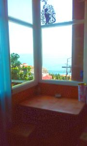 Фотография 3 из 11 - Мисхор. 2-ком кв.Вид на море