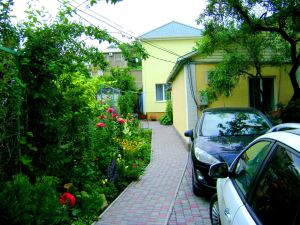 Сезон 2026. Судак. Двухкомнатный дом 8 минут до моря.