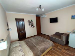 Фотография 2 из 39 - Сезон 2026. Судак. Гостевой дом "Прохлада" 8 минут до моря.