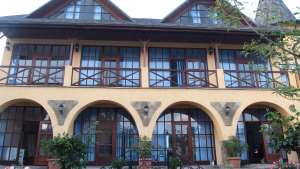 Фотография 14 из 14 - Гостевой дом с бассейном Камелот