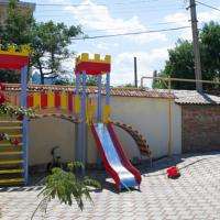 Фотография 11 из 14 - Гостевой дом с бассейном Камелот